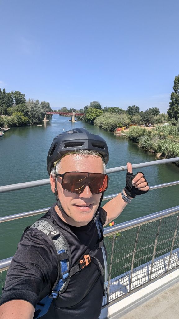 Selfie sur un pont, en route vers Sète